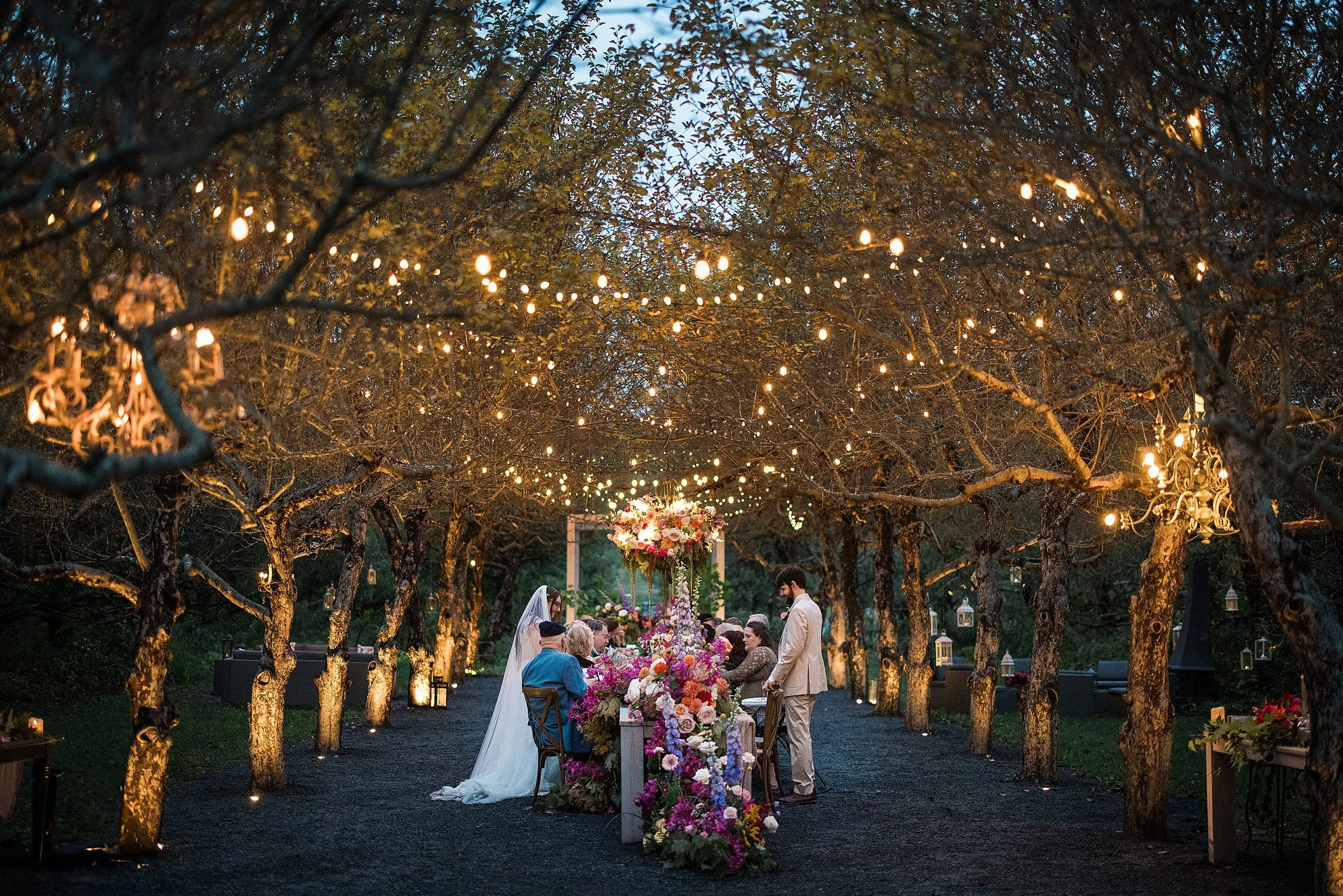 ウェディング フォトブース  ライトニング Jocelyn + Nick — The Wedding Foundry